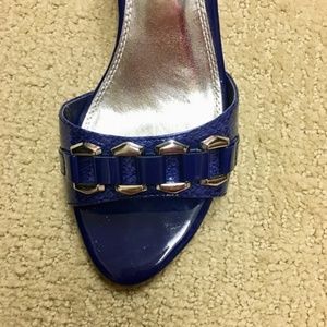 White house black market